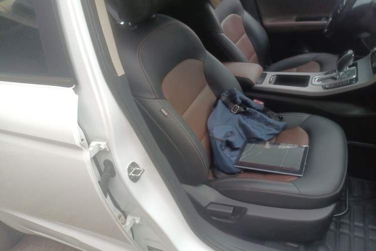 Used Geely Auto Emgrand GL 2018 1.4T DCT Prestige Smart Connectivity Version
