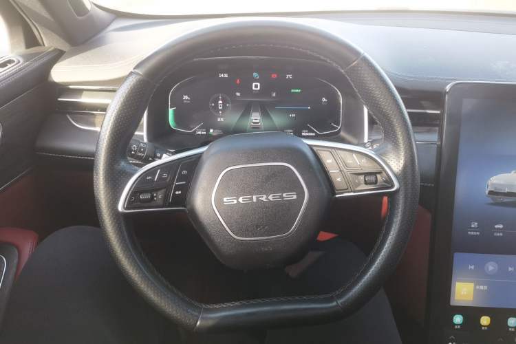 Used  SF5 2021 Four-Wheel Drive Freedom Expedition Edition
