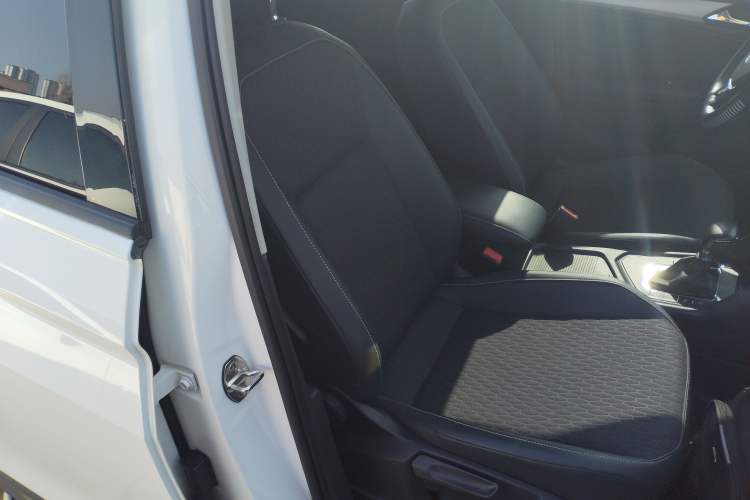 Used Volkswagen Tiguan L 2017 330TSI Automatic Two-Wheel Drive Luxury Edition