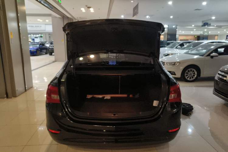 Used Buick GT 2017 18T Dual-Clutch Elite Model