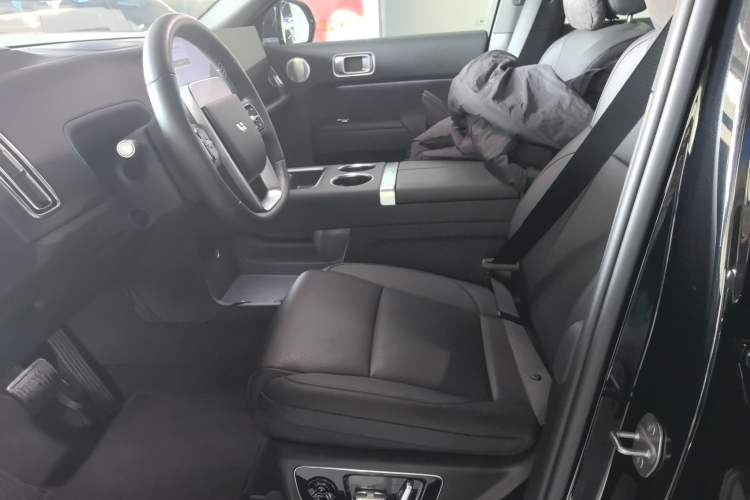 Used Li Auto L8 2024 Max
