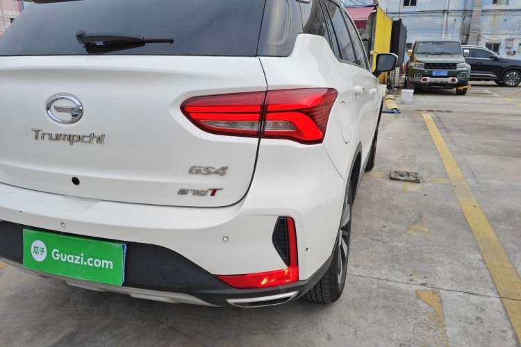 Used GAC Trumpchi GS4 2018 235T Automatic Two-Wheel Drive Luxury Smart Connectivity Millionth Anniversary Edition
