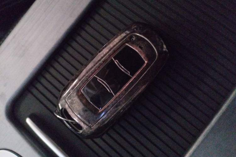 Used Geely Auto Emgrand X7 Sport 2021 Million Edition 1.8TD DCT Two-Wheel Drive Comfort Model