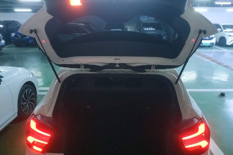 Used Mercedes-Benz A-Class (Import) 2018 A 200 Fashion Model
