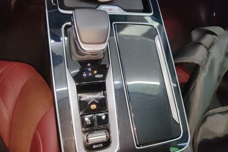 Used Hongqi HS5 2023 2.0T Qixiang Pro Edition
