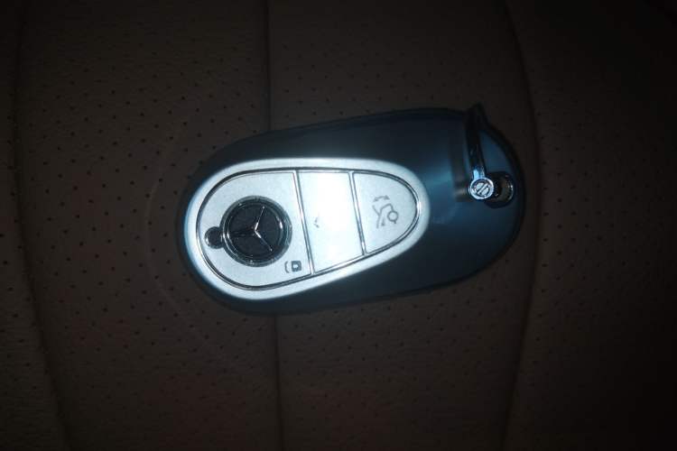 Used Mercedes-Benz E-Class 2025 Facelift E 300 L Fashion Edition
