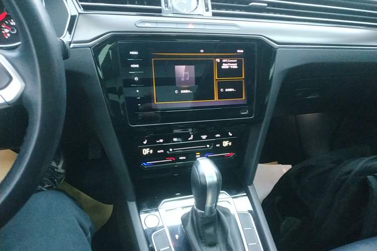 Used Volkswagen Magotan 2020 330TSI DSG Leading Model
