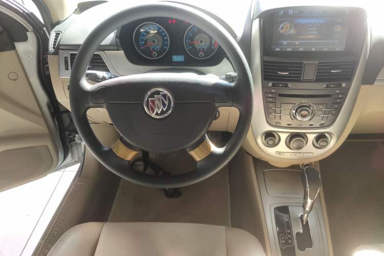 Used Buick Excelle 2013 1.5L Automatic Classic Model
