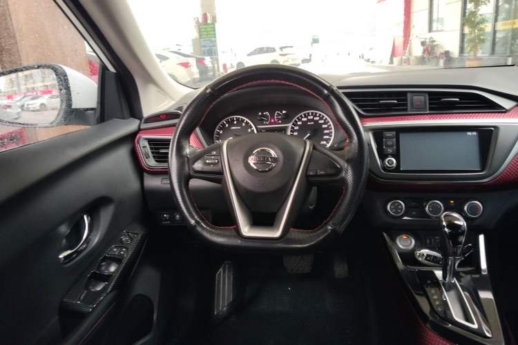 Used Nissan Lannia 2016 1.6L CVT Smart Cool Edition
