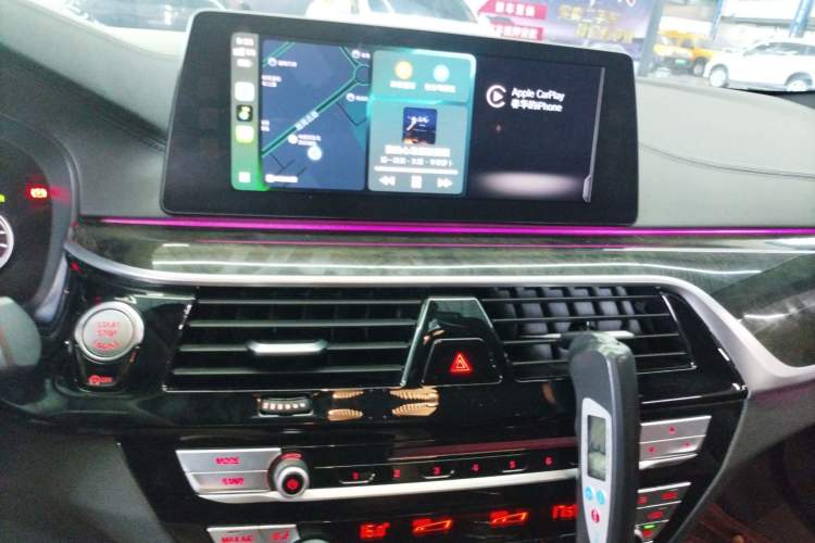 Used BMW 5 Series 2018 530Li Leading Model M Sport Package