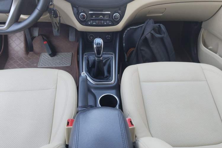 Used Changan Eado 2016 1.6L Manual Fashion Edition
