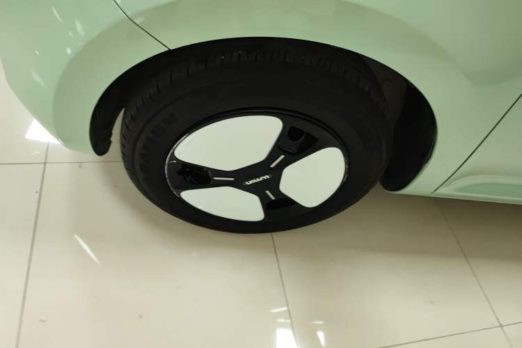 Used  Lumin 2022 155 km – Refreshingly Sweet Edition
