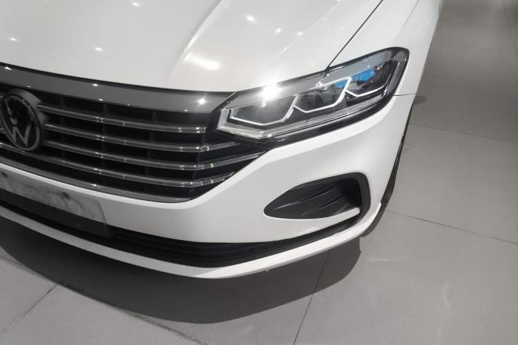 Used Volkswagen Lavida 2023 Revised 1.5L Automatic DeYi Edition