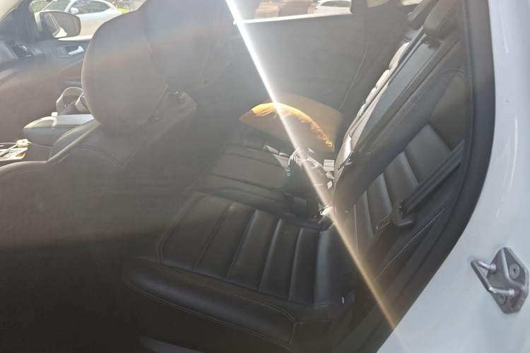 Used Ford Kuga 2019 EcoBoost 180 Two-Wheel-Drive Platinum Edition China VI Standard