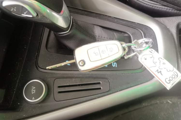 Used Ford Focus 2017 Hatchback 1.6L Automatic Comfort Plus SmartDrive Edition
