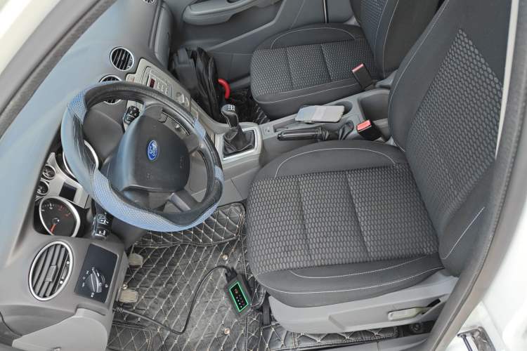 Used Ford Focus 2013 Hatchback Classic 1.8L Manual Base Model
