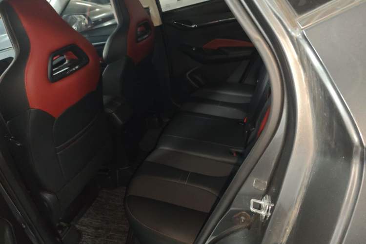 Used Oshan X5 2021 1.5T DCT Prestige Edition
