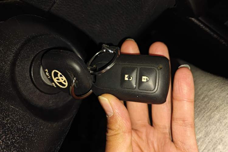 Used Toyota YARiS L Zhi Xian 2016 Revised 1.5E CVT Charming Edition