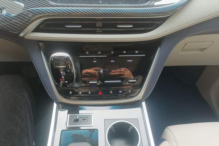 Used Buick GL8 2020 ES Land Cruiser 653T Comfort Edition
