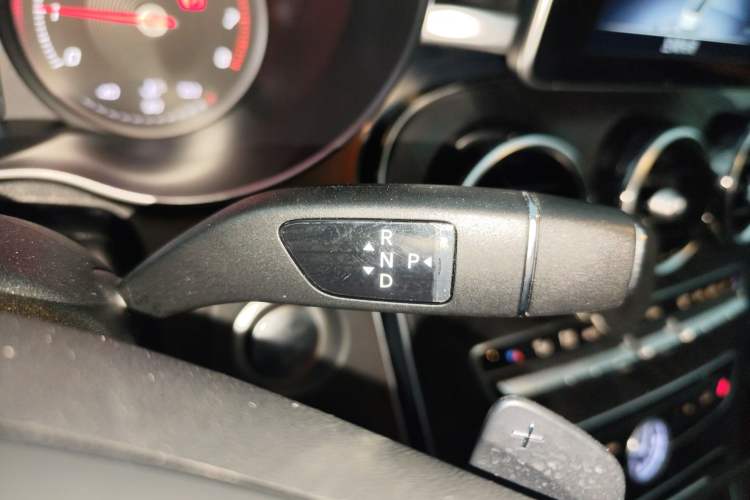 Used Mercedes-Benz C-Class 2018 C 180 L Fashion Edition Sport Version
