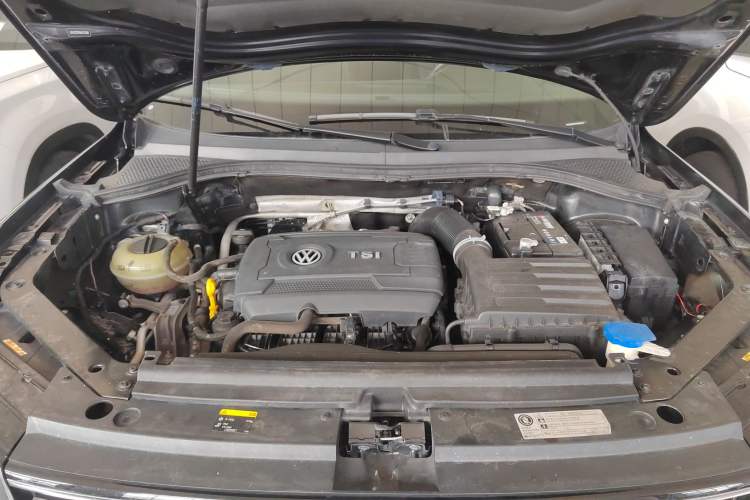 Used Volkswagen Tiguan L 2017 330TSI Automatic Two-Wheel Drive Luxury Edition
