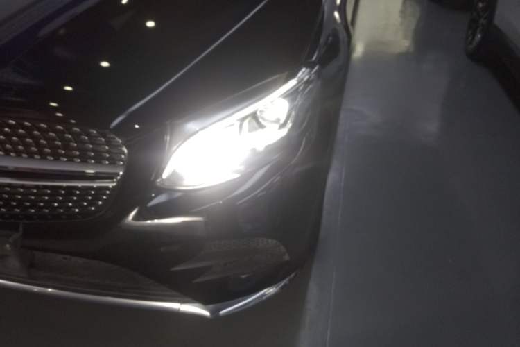 Used Mercedes-Benz GLC 2019 GLC 260 L 4MATIC Dynamic Model
