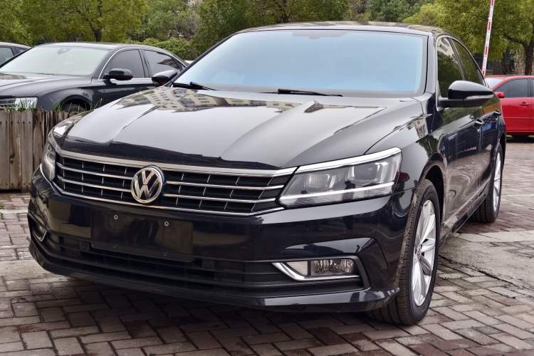Used Volkswagen Passat 2017 330TSI DSG Luxury Edition