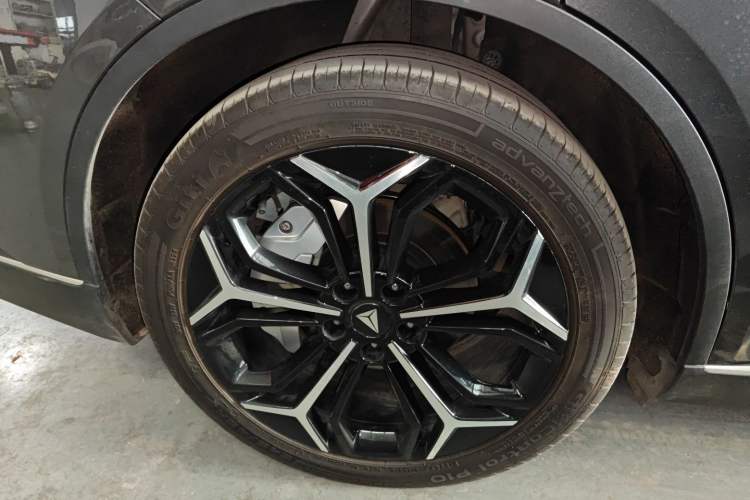 Used  SL03 2025 Range-Extended Elite Version