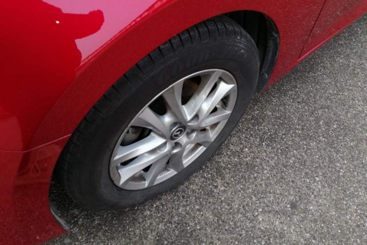 Used Mazda Mazda 3 Axela 2017 Hatchback 1.5L Automatic Luxury Model Emission Standard China V