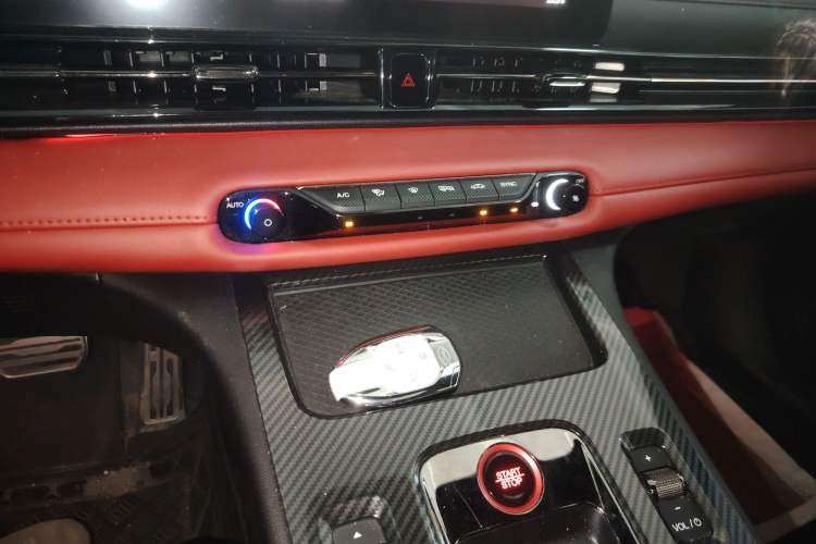 Used GAC Trumpchi EMPOW 2021 270T DCT J16 Version
