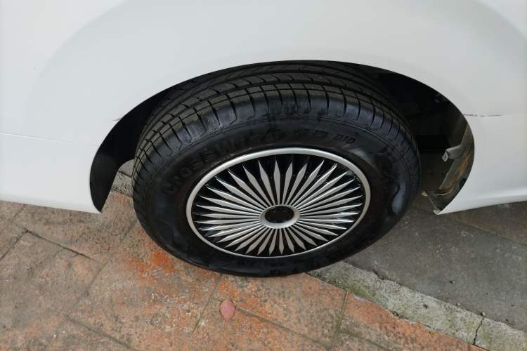 Used Wuling Hongguang New Energy 2024 All-Electric Model 300KM Standard Version
