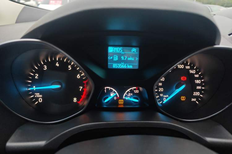 Used Ford Kuga 2019 EcoBoost 180 Two-Wheel-Drive Platinum Edition China VI Standard
