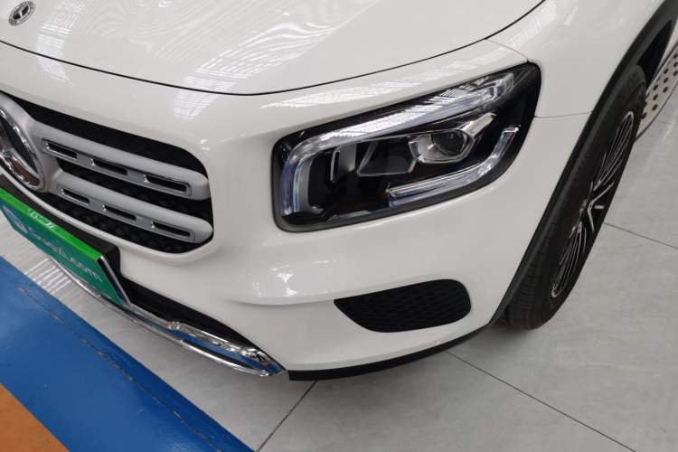 Used Mercedes-Benz GLB 2023 Refreshed GLB 200 Dynamic Edition