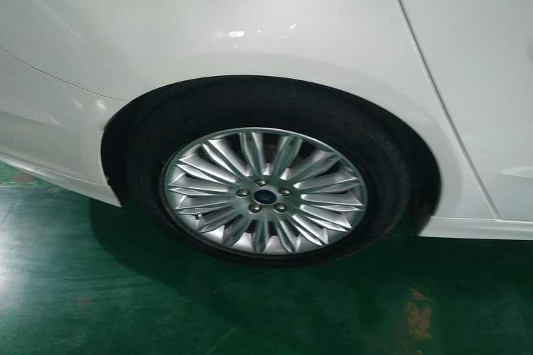 Used Ford Mondeo 2013 2.0L GTDi 200 Luxury Model