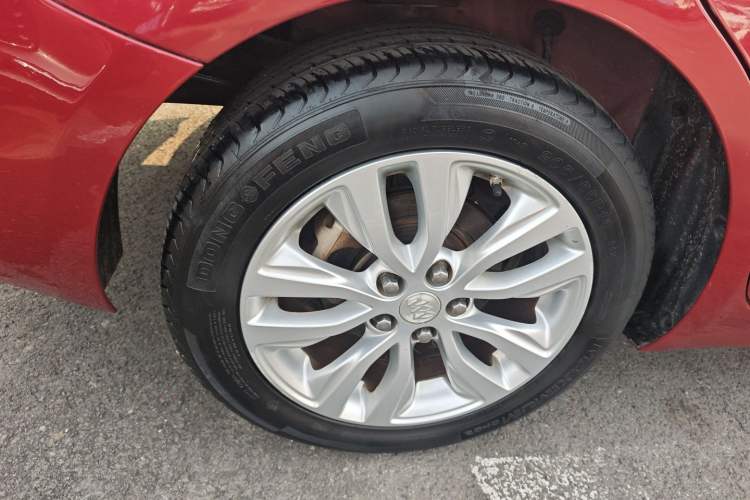 Used Buick GT 2018 15T Manual Elite Version China V Standard
