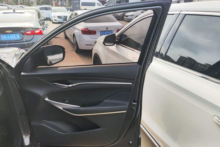 Used Changan CS75 PLUS 2021 2.0T Automatic Pilot Version
