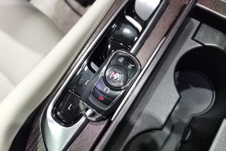 Used Buick Enclave 2020 28T All-Wheel Drive Avenir