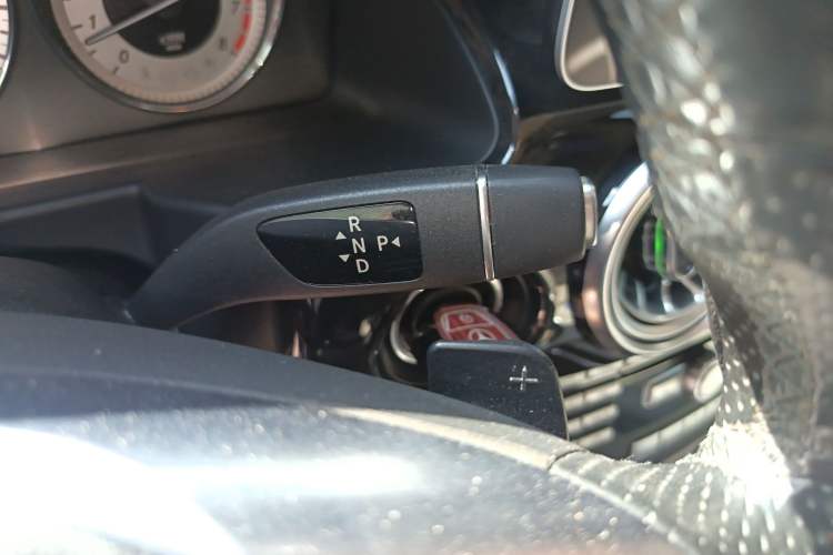 Used Mercedes-Benz GLK-Class 2015 GLK 260 4MATIC Fashion Edition Ultimate Version