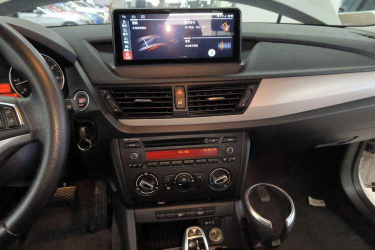 Used BMW X1 2014 sDrive18i Fashion Model
