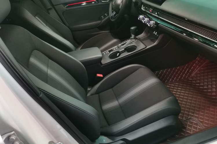 Used Honda Civic 2022 240TURBO CVT Dynamic Edition
