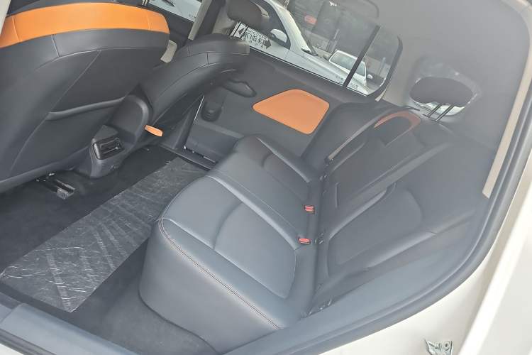 Used Bestune NAT 2023 PRO Comfortable Travel Battery-Swap Version 401km