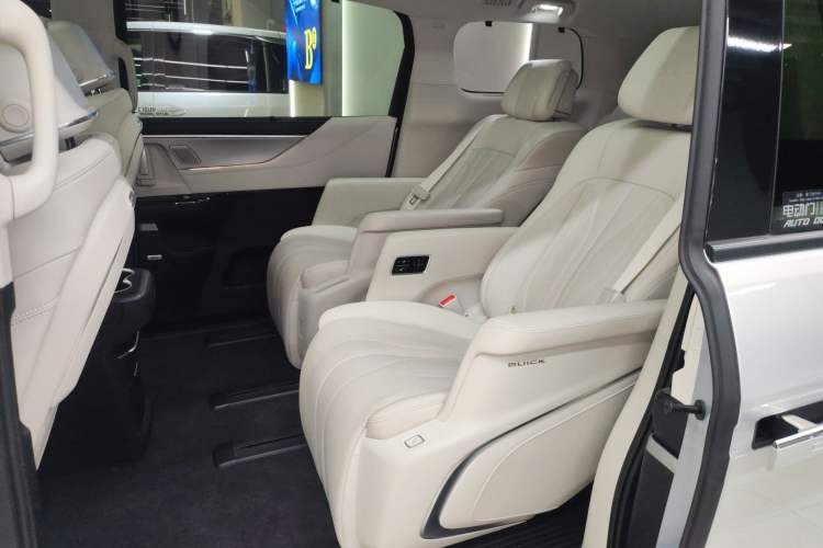 Used Buick GL8 New Energy 2024 Lu Zun Luxury Edition 7-Seater
