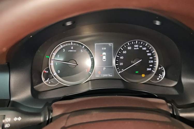 Used Lexus ES 2016 200 Midnight Special Limited Edition
