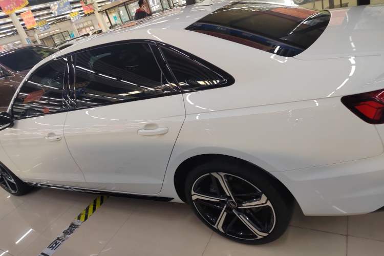 Used Audi A4L 2024 40 TFSI Luxury Dynamic Edition
