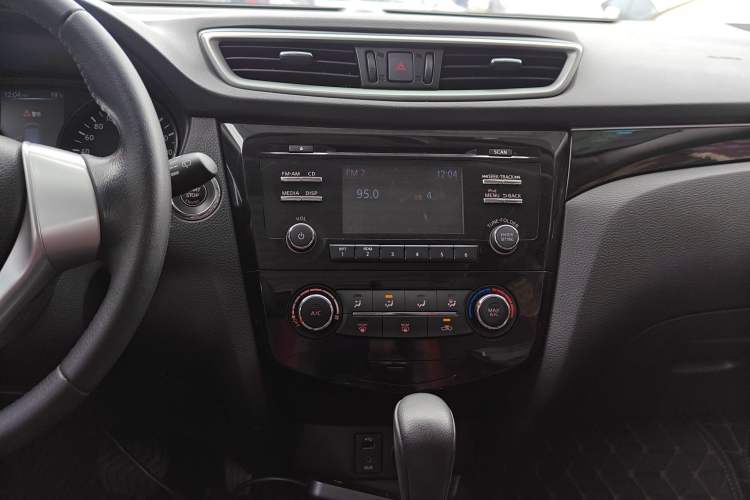 Used Nissan Qashqai 2016 2.0L CVT Luxury Edition