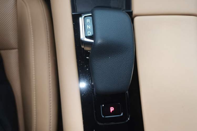 Used Hima AITO M5 2022 Range-Extended Rear-Drive Standard Version
