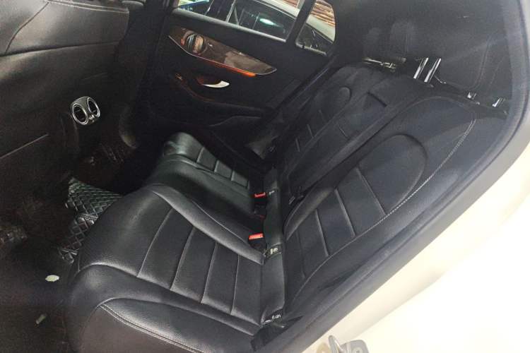 Used Mercedes-Benz GLC Coupe 2019 GLC 260 4MATIC Coupe SUV
