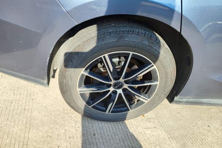 Used BYD Seal 06 New Energy 2024 DM-i 80KM Prestige Model
