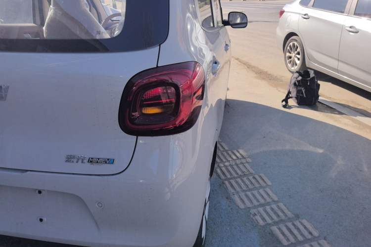 Used Wuling Hongguang MINIEV 2025 Four-Door Version Advanced Edition
