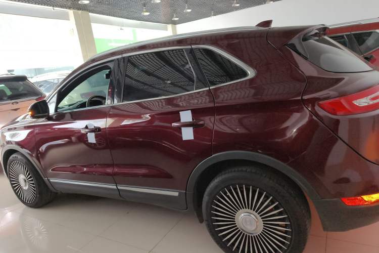 Used Lincoln MKC 2018 2.0T Four-Wheel Drive Zunya Edition